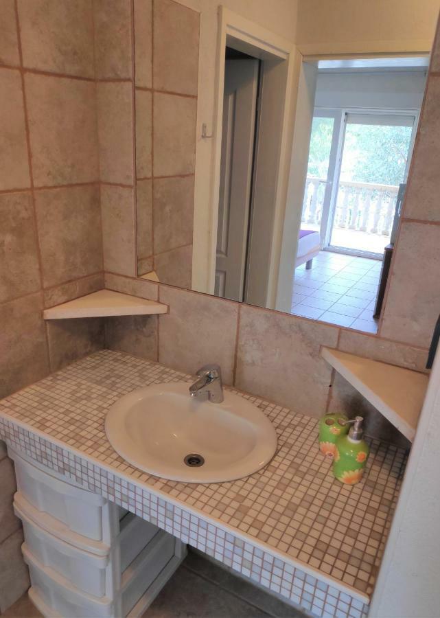 Villa Punta Blava - Beach Front, Ideal For Family Vacation With Kids, Large Terraces With Sea View, Internet, Netflix, No Pets Allowed Obrovac Dış mekan fotoğraf